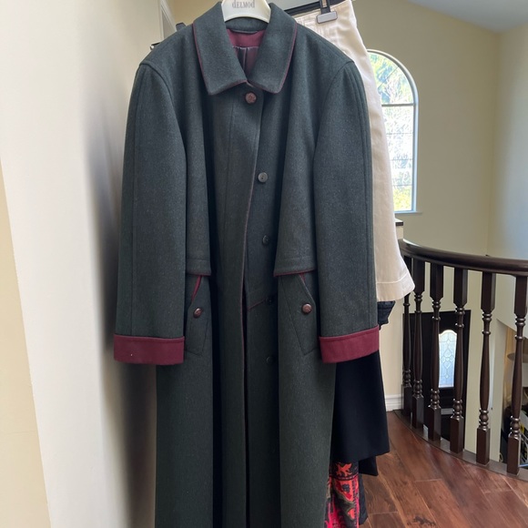 Vintage Alpaca and Wool Coat - Picture 6 of 6